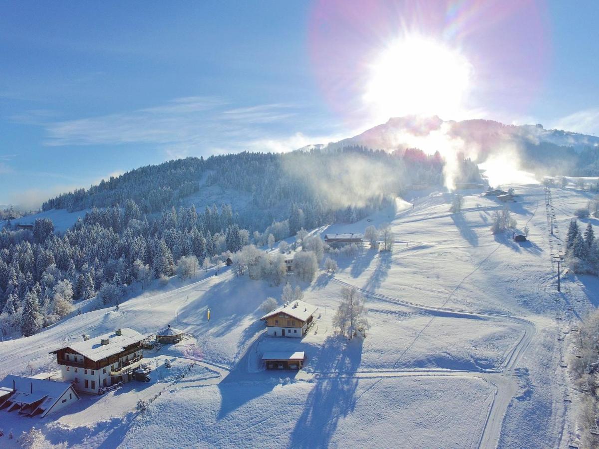 Flat Directly On The Ski Slope With Valley View Sankt Johann in Tirol Exteriör bild