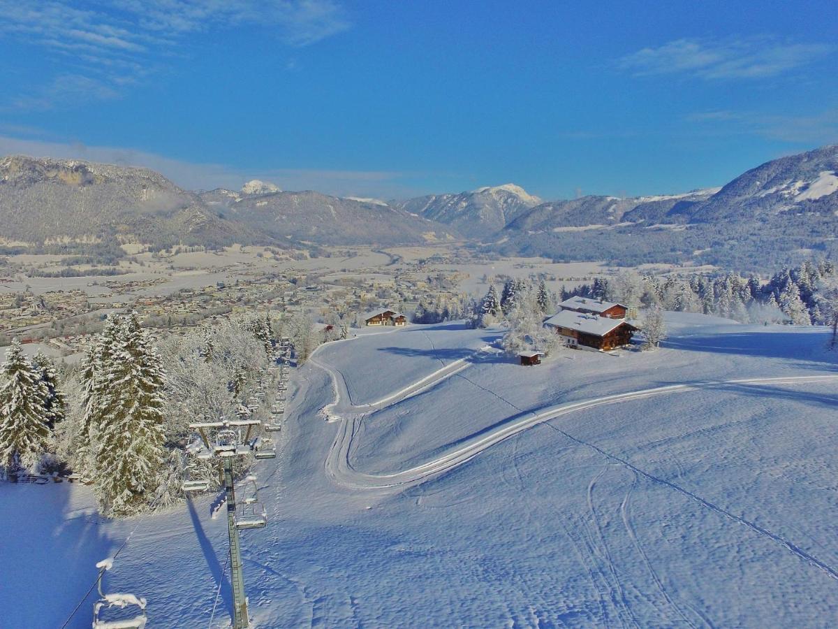 Flat Directly On The Ski Slope With Valley View Sankt Johann in Tirol Exteriör bild